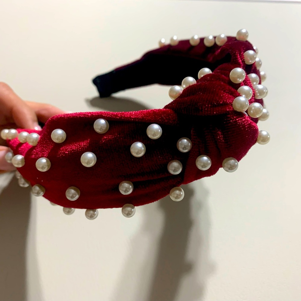 Pearl Studded Headband in EUC